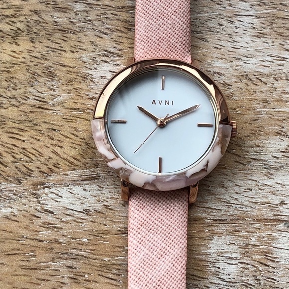 WOMEN’S watch in rose gold and pink acetate with a pink organic hemp band. New - Picture 1 of 1